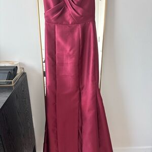 ALFRED SUNG Deep Red Dress